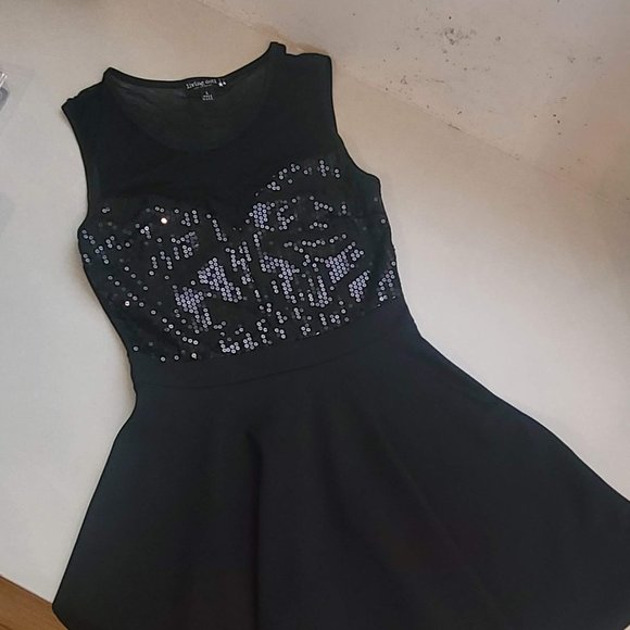 Black Sequin Living Doll Los Angeles Dress - Picture 2 of 10